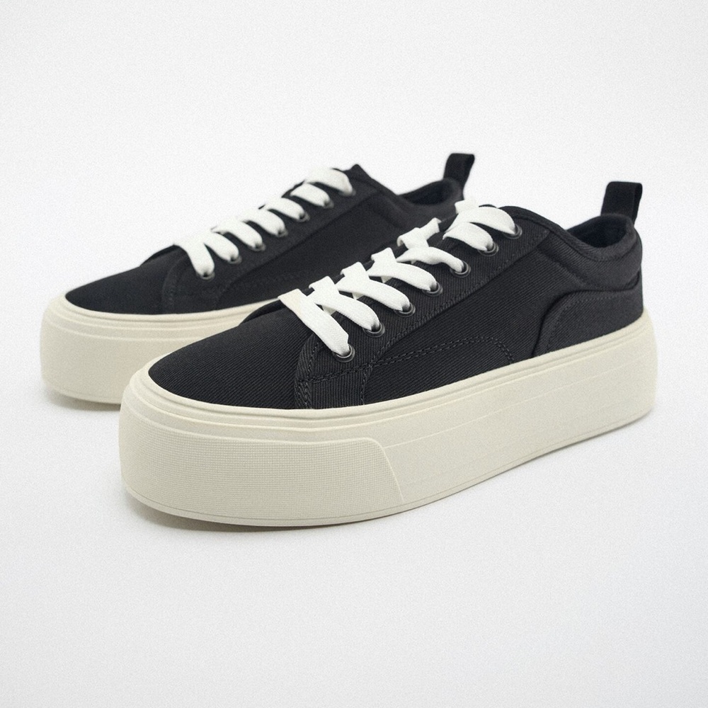Athletic platform sneakers Zara Size 9